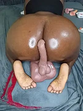 Prettyafricana live cam
