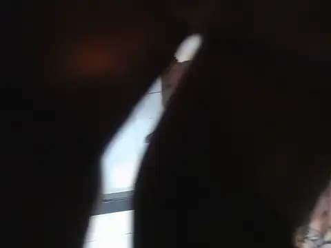 silvanacutefon live cam on Stripchat