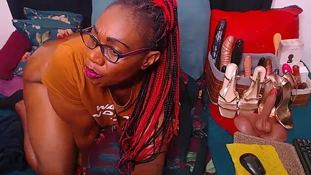 sexybootylicious live cam