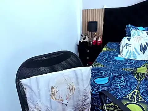 Pauline_Fox live cam