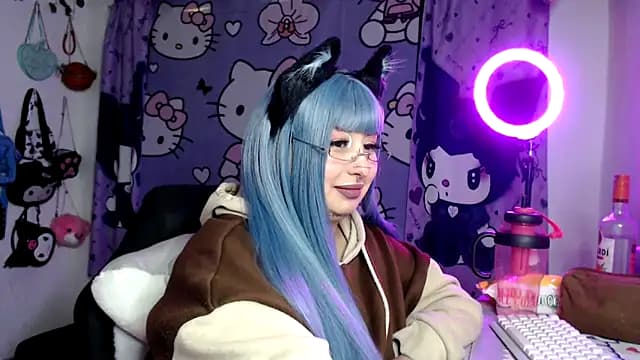 lussyevans24 live cam