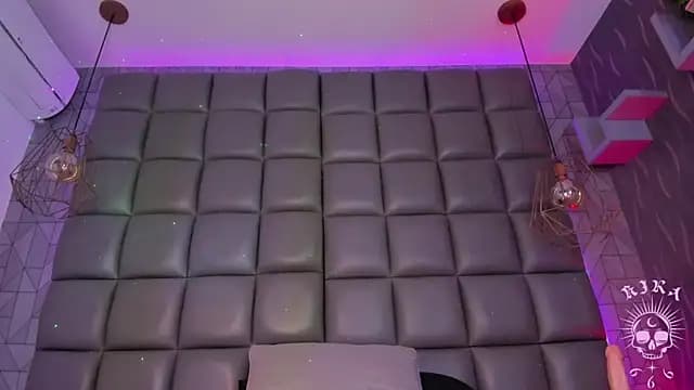 kira_vance live cam