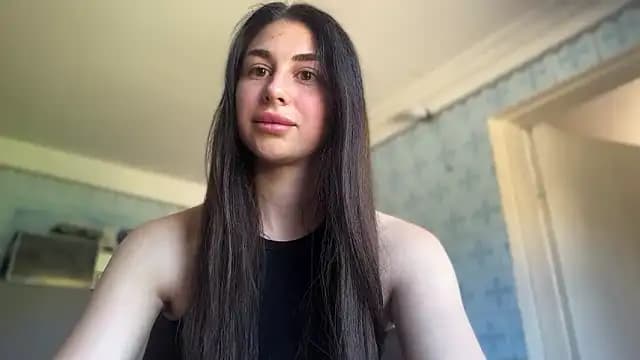 LiluMartiznir live cam