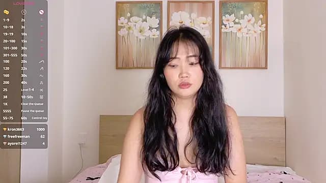 pinkyblooom live cam