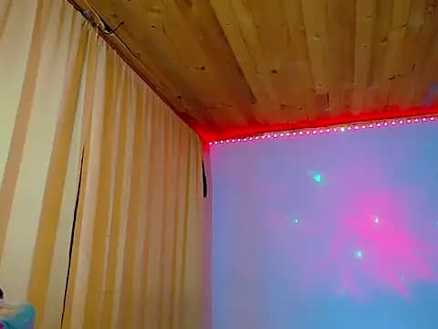 Sharlott_123 live cam