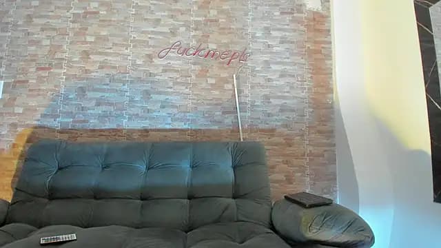 Swan_Duchess live cam