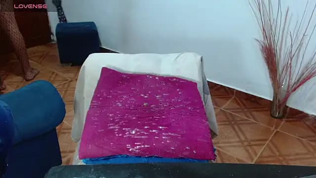 Alexandrabigcock live cam