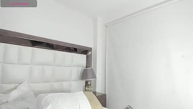 DaphneLloyd live cam