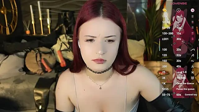 Lily_Moonlight live cam