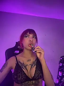_Alice_rouse live cam