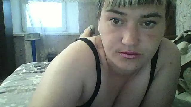 HollyLaBerry live cam