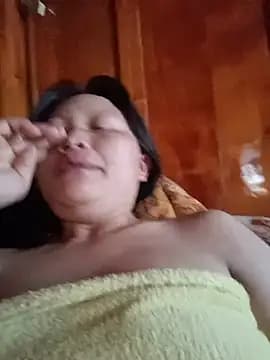 yoyo-mi live cam