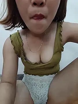 2_banana live cam
