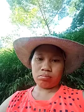 lanngoc2 live cam