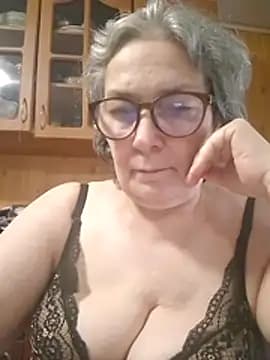 IrinaSweet54 live cam