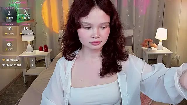 EmilyChaves live cam
