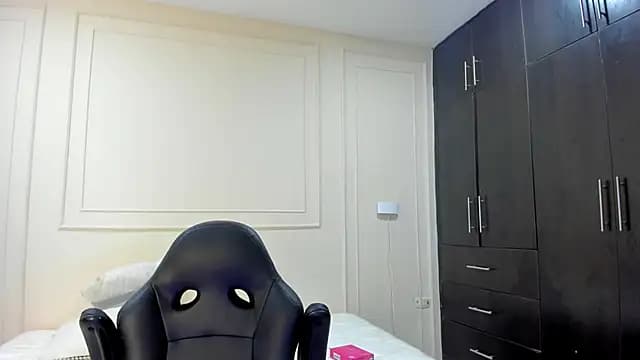 ANDRES_STUD live cam