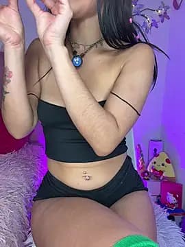 LindaWz_ live cam