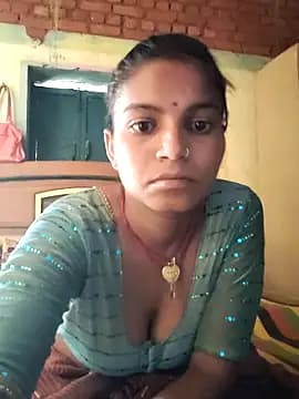 Gungun_thakur live cam on Stripchat