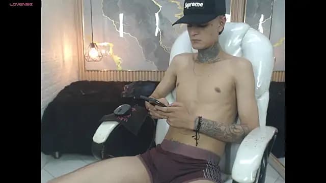 benjamin_anthony live cam