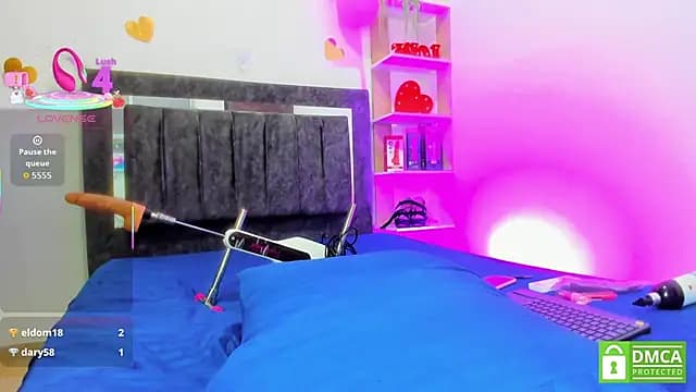 Nicol_TransGirl live cam
