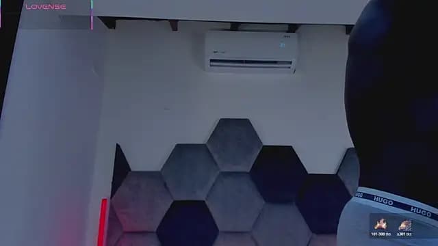 Latrellx7 live cam