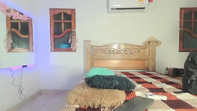 bratz_glloe live cam