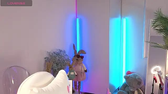 Dayana_Mood live cam