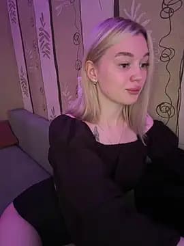 Velvet_Doll_ live cam