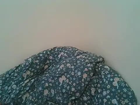 chocolatepetite live cam