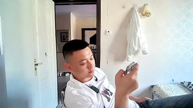 dong-77 live cam