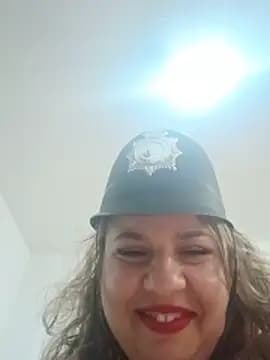 BelleInna live cam