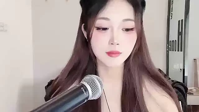 KiKi-011 live cam