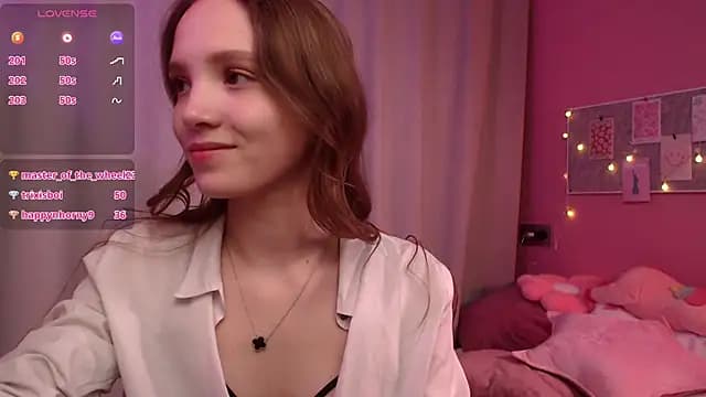 Adria_Arjona live cam