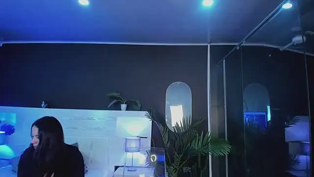 Mia_noiir live cam