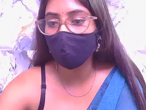 Aayesha-queen live cam