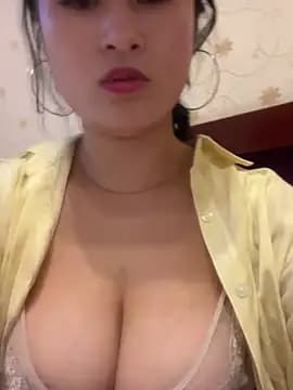 Yolanda9 live cam
