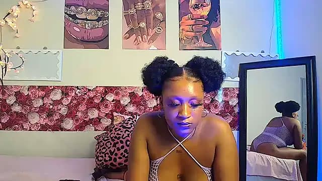 EnchantingLisa live cam
