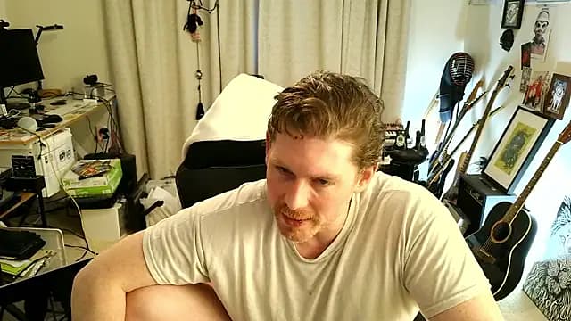 9VOLTT live cam