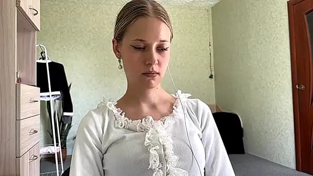 ZaidaSchwarten live cam
