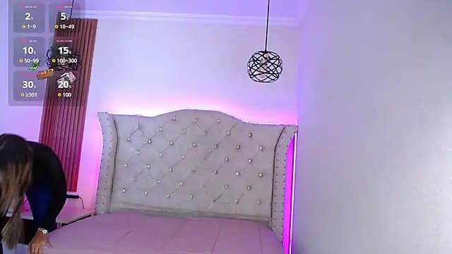 Elizabeth_Evans1 live cam