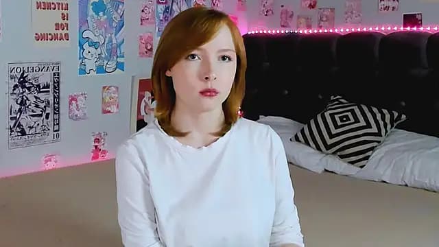 CherryCrushLove live cam