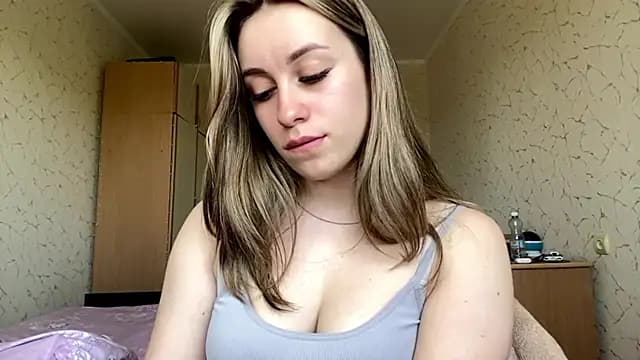 SpringSummers live cam