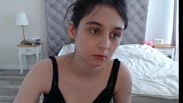 cute_lilia live cam on Stripchat