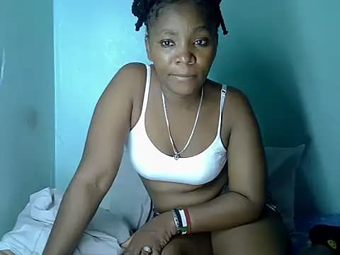 sassykisser live cam on Stripchat