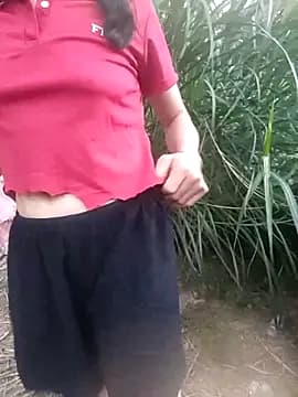 mary-cor live cam