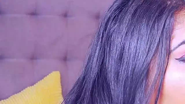 AmyCubes live cam