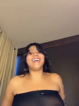 Naiara_sex live cam