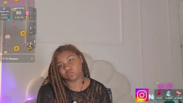 Candaceoweens live cam