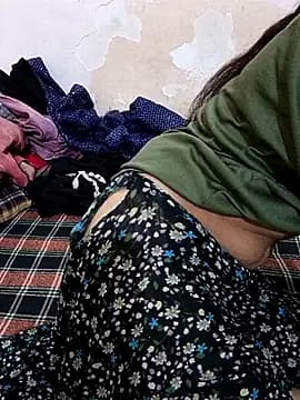 Baby-Doll_ live cam